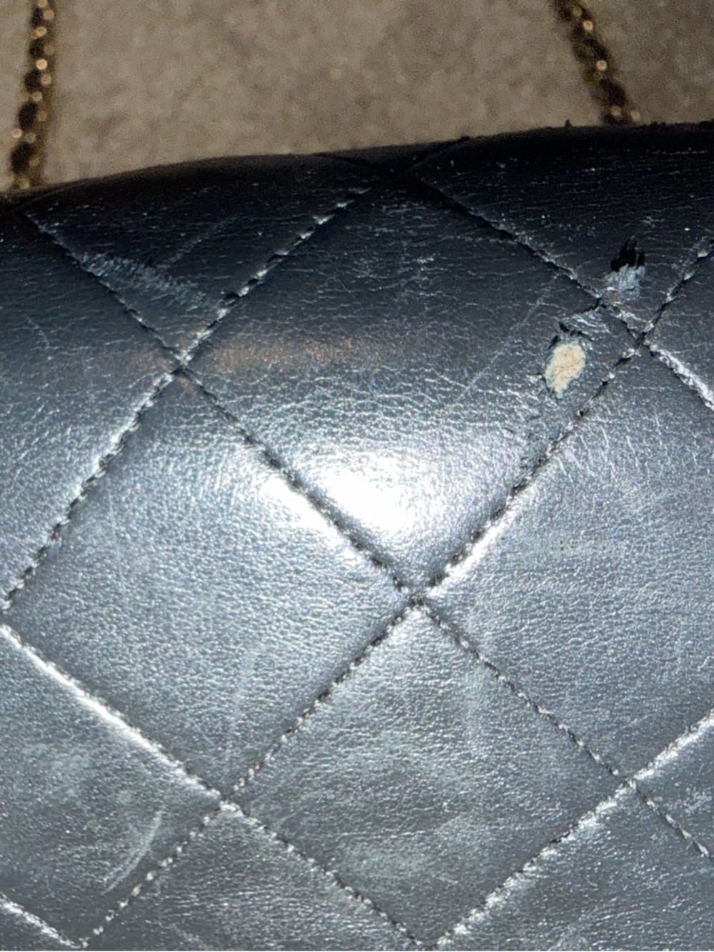 Vintage Chanel Quilted Black Leather bag - Picture 4 of 16